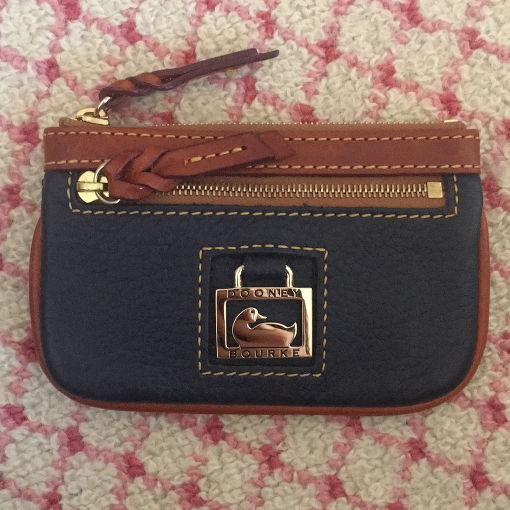 NWOT leather Dooney and Bourke wallet/changepurse
